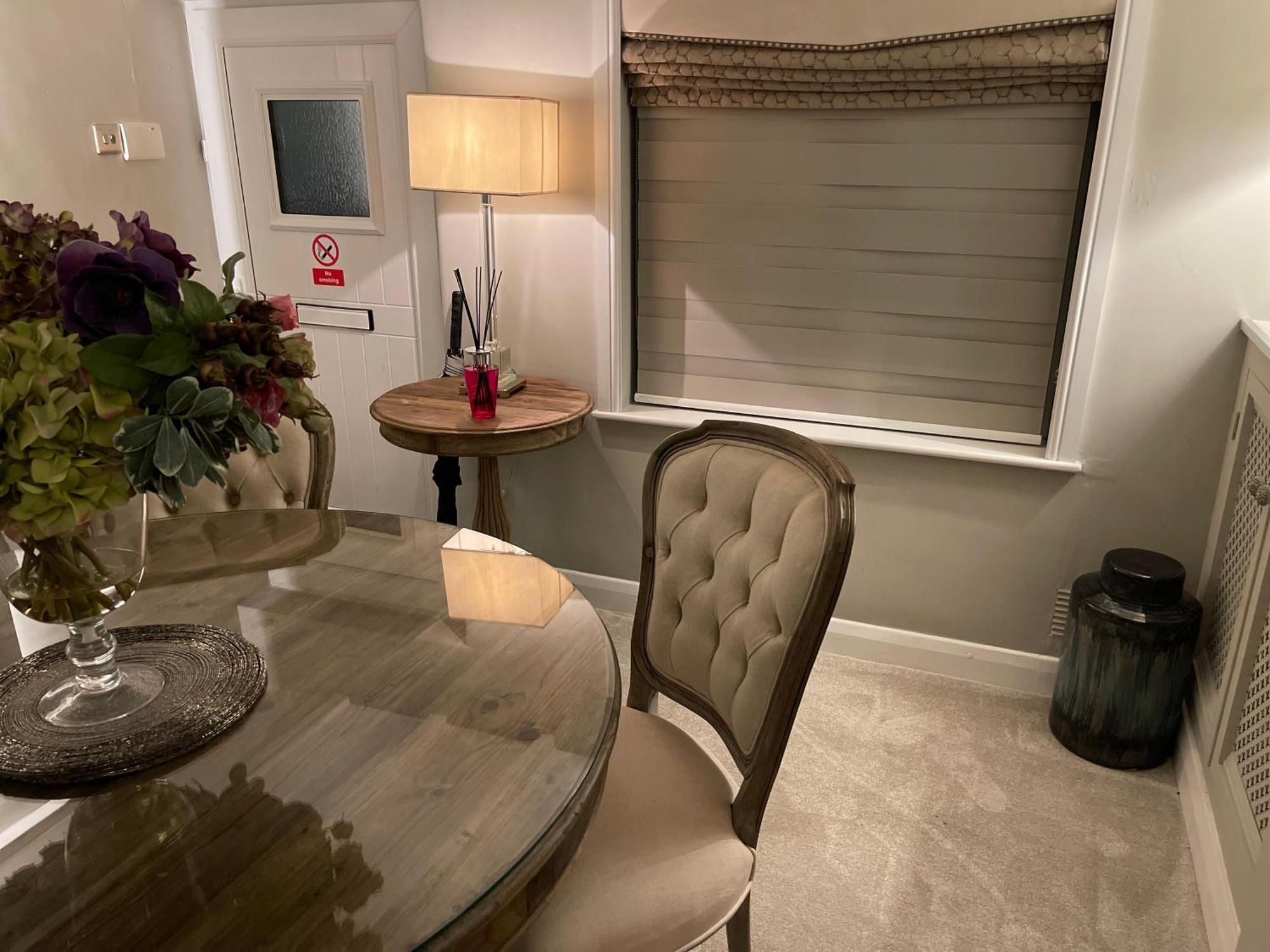 2 Bed Cosy - - High End Furnishings Bawtry